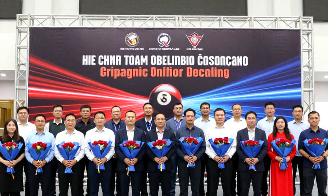 Nữ cơ thủ thi 2 nội dung trái ngược, cùng dàn hot girl so tài tại "World Cup bi-a VN"