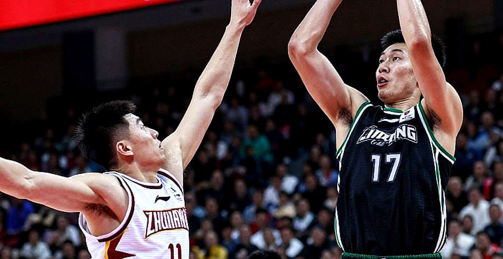 FIBA đình chỉ HLV Rimantas Grigas 5 năm: 12.000 franc Thụy Sĩ chỉ là phần rẻ nhất của bản án