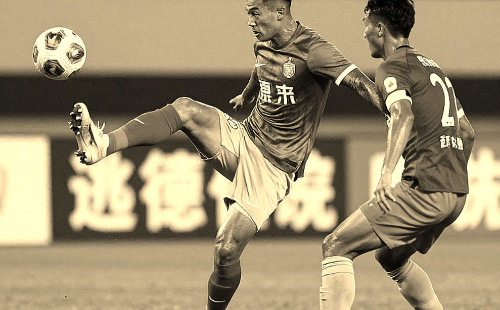 Cánh phải Arsenal: Ba người bên trái, hai người bên phải, một hóa đơn thể lực chưa ai ký Cánh phải Arsenal: Ba người bên trái, hai người bên phải, một hóa đơn thể lực chưa ai ký