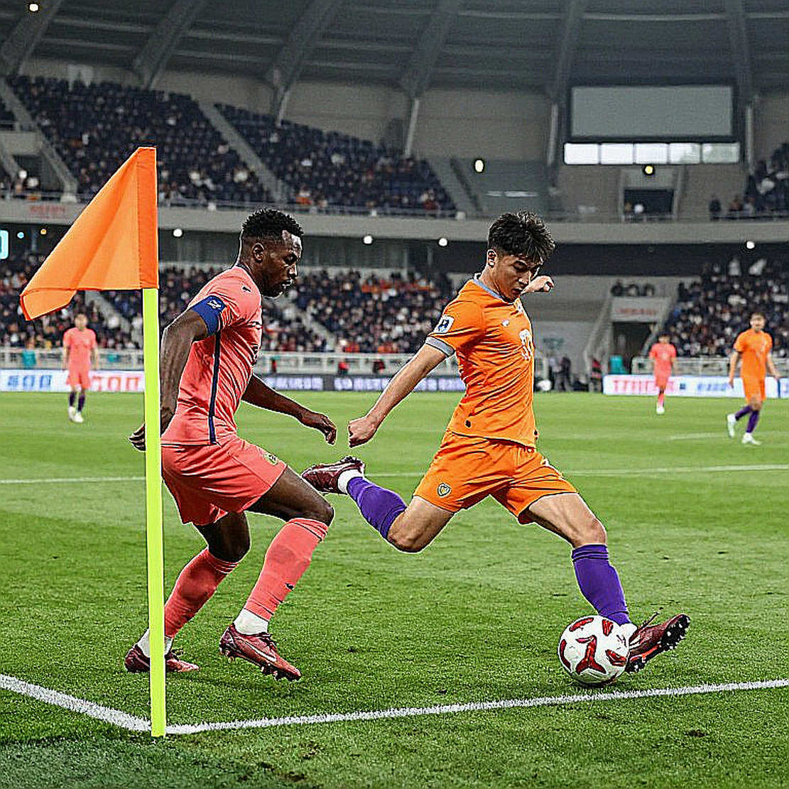 Đêm MLS ở Soldier Field: bốn ngôi sao, một cậu bé 16 tuổi và ba tín hiệu bị bỏ qua