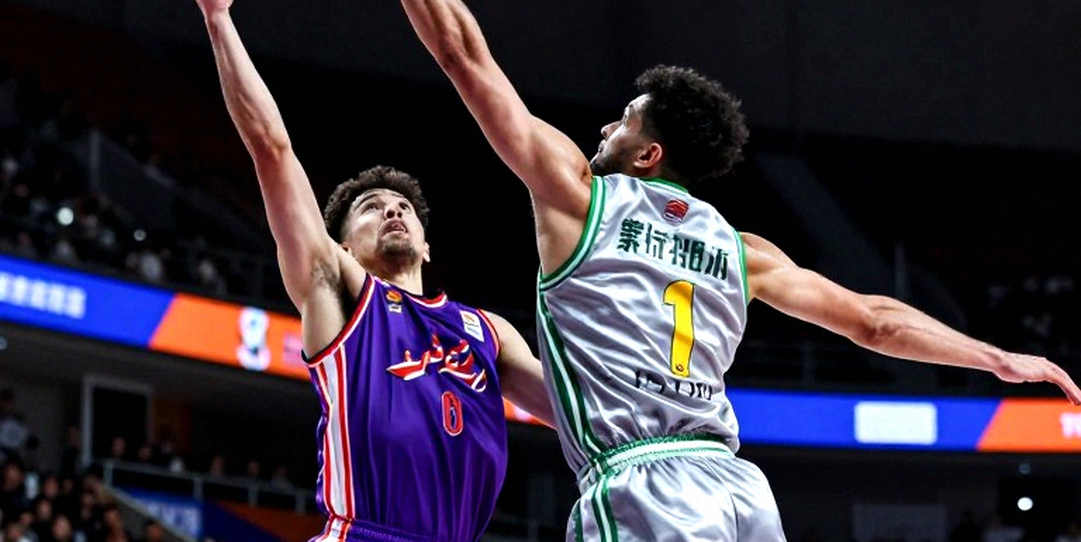 Fenerbahçe và “quả bom” không tên: soi thương vụ tháng Giêng bằng con mắt trọng tài Fenerbahçe và “quả bom” không tên: soi thương vụ tháng Giêng bằng con mắt trọng tài