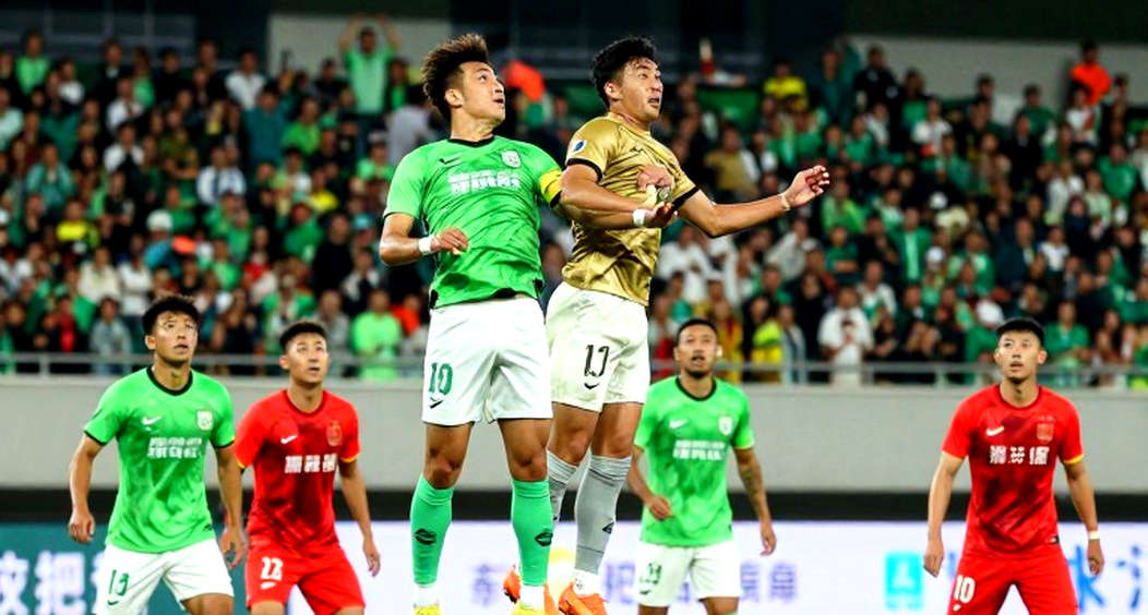 Số 12 rời sân phút 60: bài toán tiền đạo của Việt Nam trước Thái Lan Số 12 rời sân phút 60: bài toán tiền đạo của Việt Nam trước Thái Lan