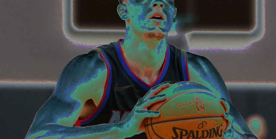 Tobias Harris nghỉ preseason vì căng bắp chân trái: Bài toán tuổi 34 của San Antonio Spurs