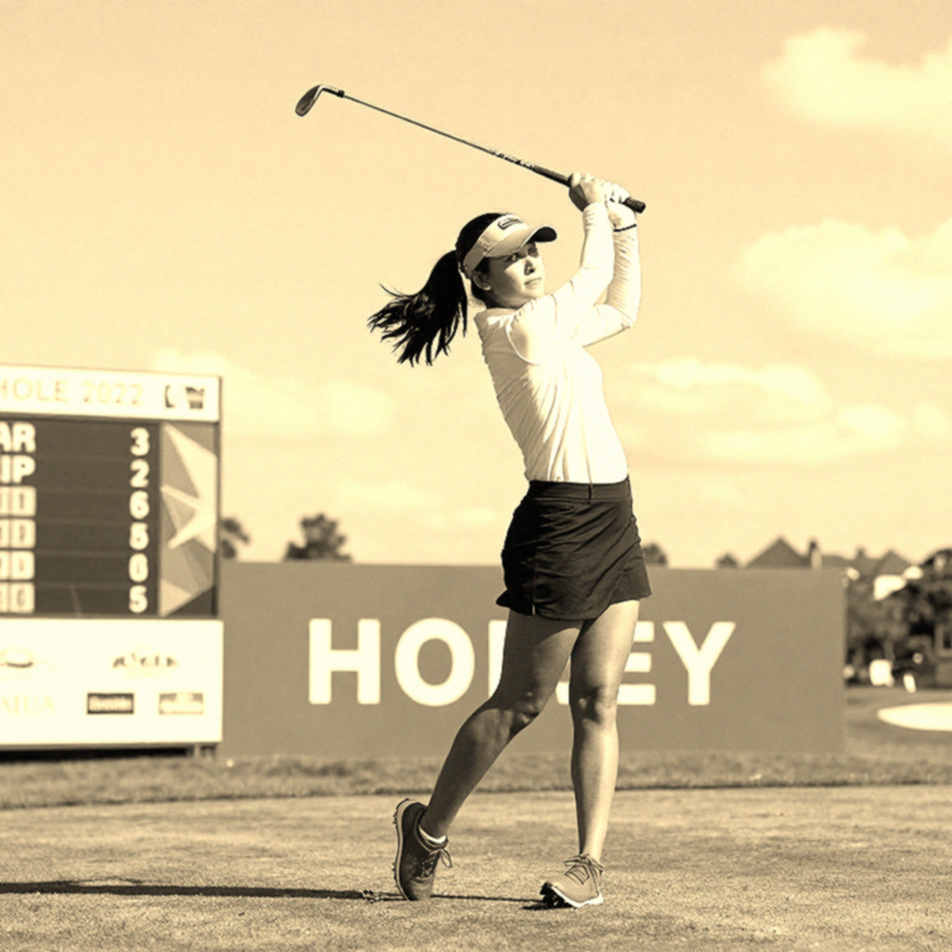 Khi Sân Vắng Và Bảng Điểm Chưa Nói: Tám Tầng Đọc Một Mùa Golf Chuyên Nghiệp Khi Sân Vắng Và Bảng Điểm Chưa Nói: Tám Tầng Đọc Một Mùa Golf Chuyên Nghiệp